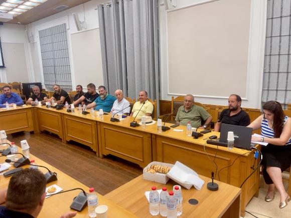Διευρυμένη σύσκεψη εργασίας στην Περιφέρεια Κρήτης για την ανάδειξη των κρητικών τυριών στα ξενοδοχεία της Κρήτης